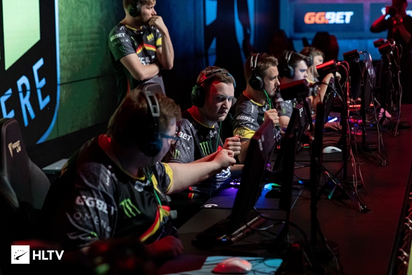 中场组织结 中场组织结