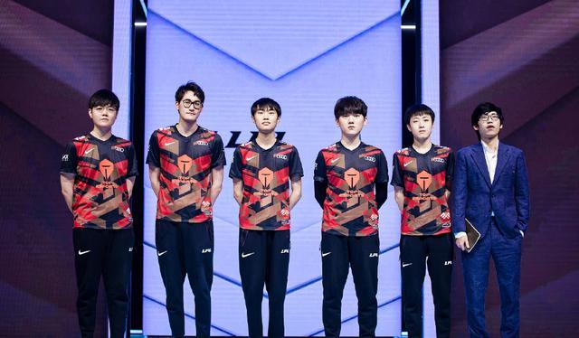 广厦2连败 广厦2连败