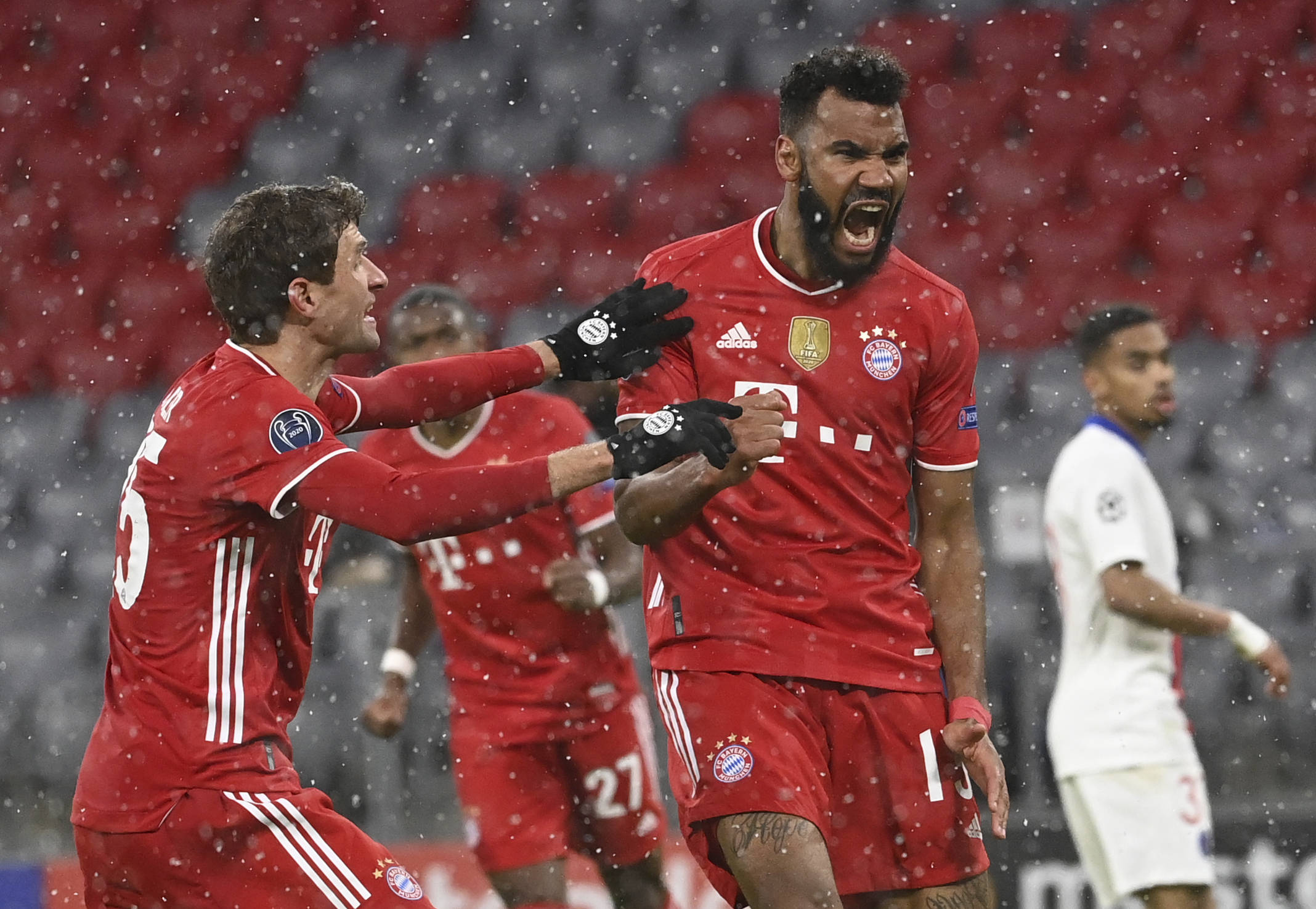 制造防守沟 制造防守沟