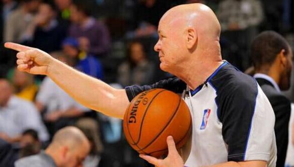 在密集赛程 在密集赛程